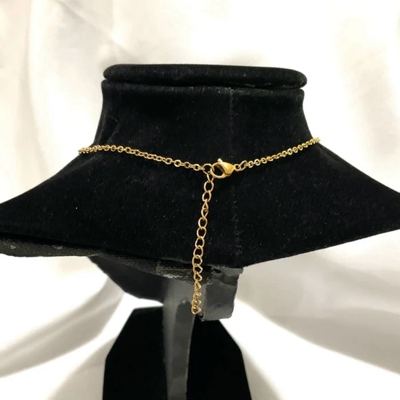 Taylor Swift “Speak Now” Necklace - Picture 3 of 4